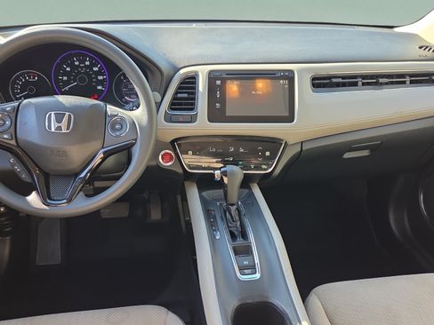 Used 2016 Honda HR-V EX image 12