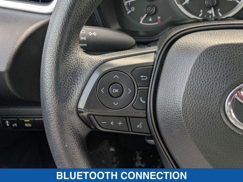 Used 2022 Toyota Corolla LE image 19