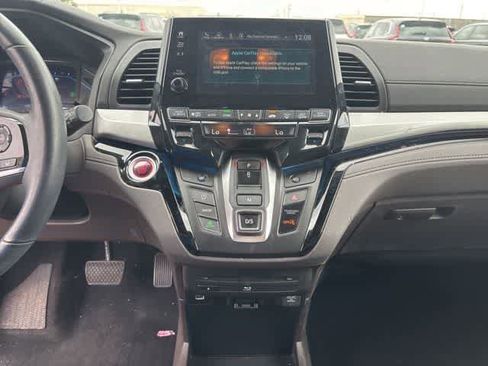 Used 2023 Honda Odyssey Touring image 18