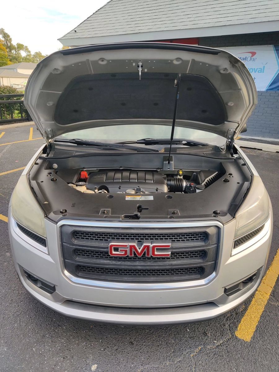 Used 2016 GMC Acadia SLE FWD image 33