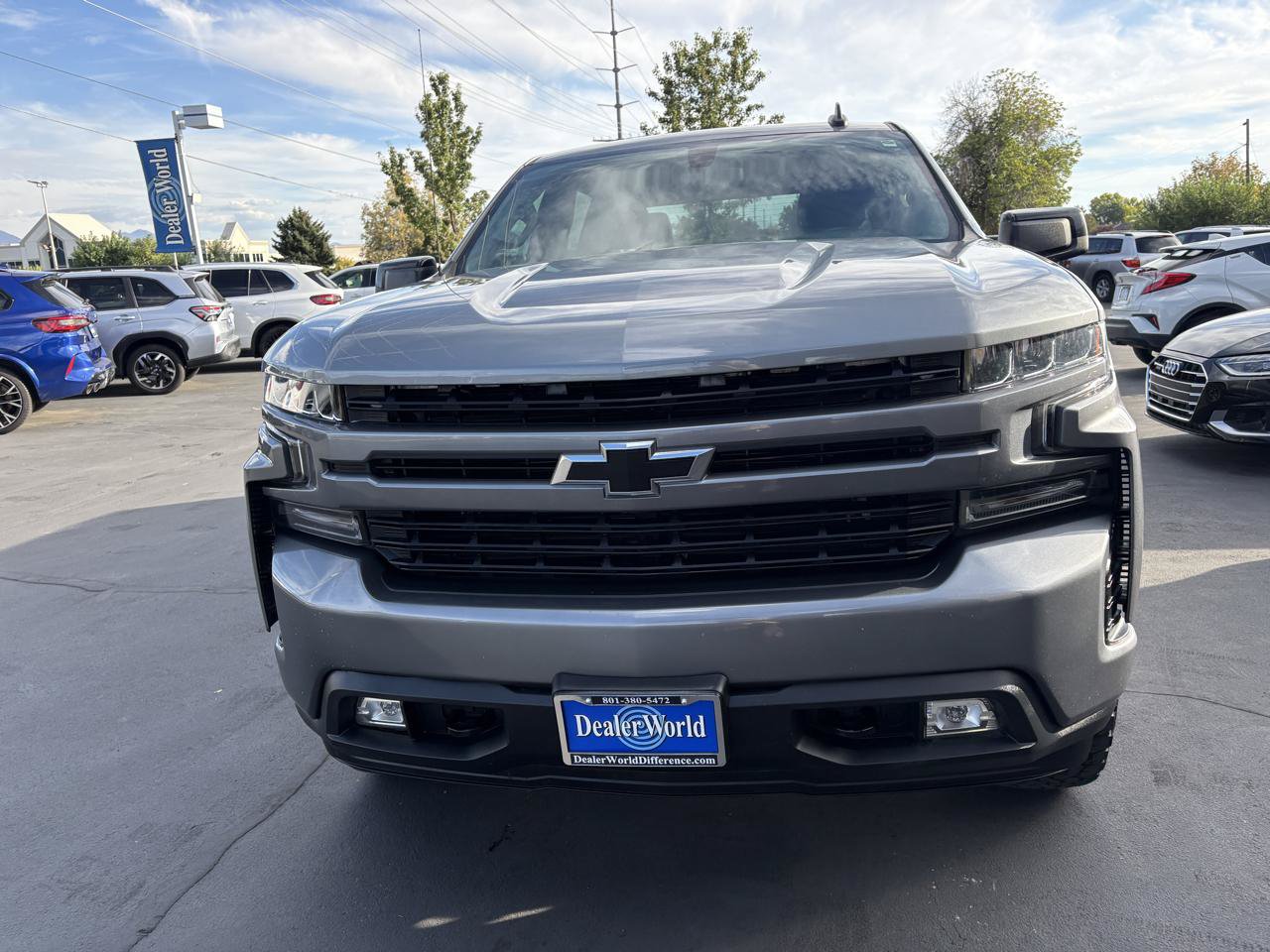 Used 2019 Chevrolet Silverado 1500 RST AWD/4WD image 3