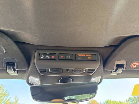 Used 2021 Chevrolet Corvette Stingray Preferred Conv w/ Z51 Performance Package image 27