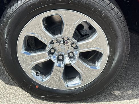 New 2026 RAM 1500 Big Horn AWD/4WD image 10