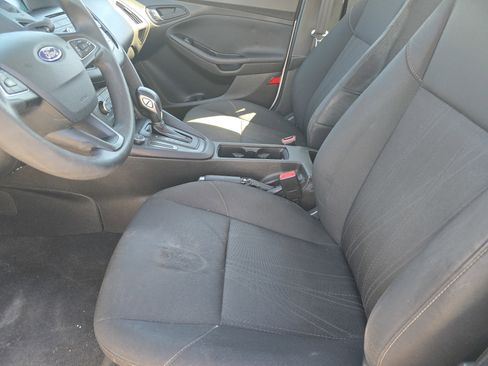 Used 2016 Ford Focus S image 10