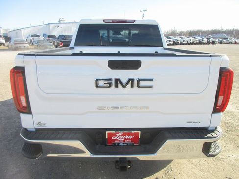 New 2026 GMC Sierra 1500 SLT w/ SLT Convenience Package image 6