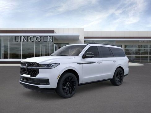 New 2025 Lincoln Navigator Reserve w/ Jet Appearance Package AWD/4WD image 1