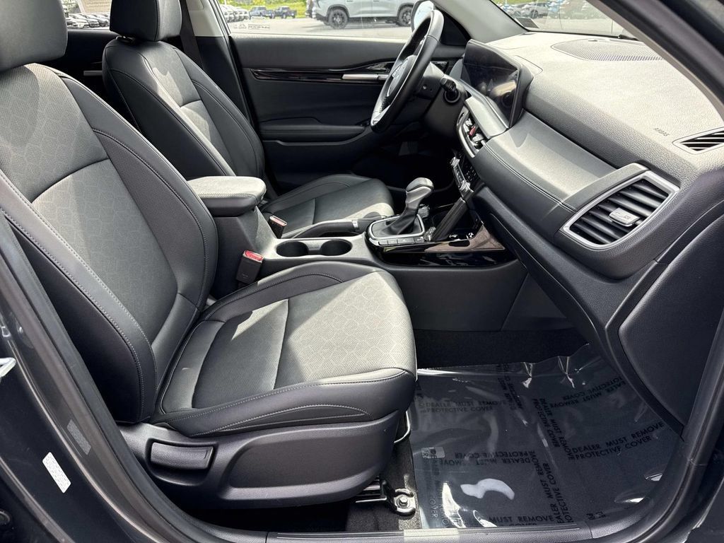 Used 2024 Kia Seltos EX AWD/4WD image 21