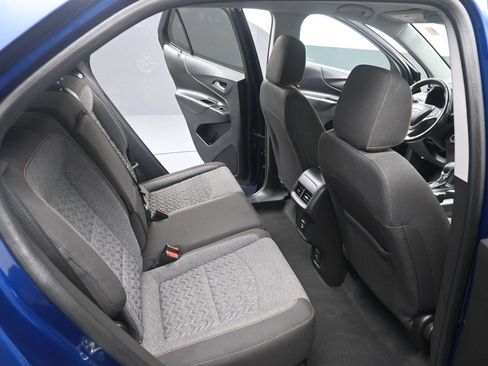 Used 2022 Chevrolet Equinox LT AWD/4WD image 25