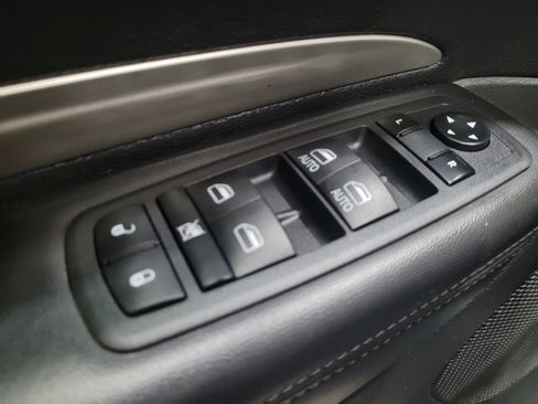 Used 2018 Hyundai Elantra SEL FWD image 27