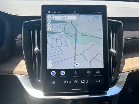 Certified 2025 Volvo XC90 B6 Plus AWD/4WD image 26
