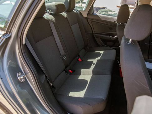 Used 2019 Volkswagen Jetta S FWD image 12