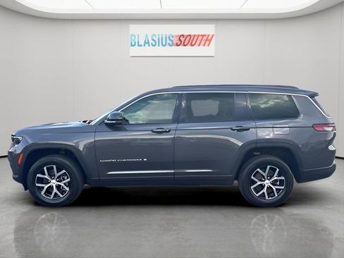 Used 2024 Jeep Grand Cherokee L Limited w/ Luxury Tech Group II image 6