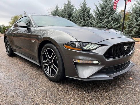 Used 2019 Ford Mustang GT image 37