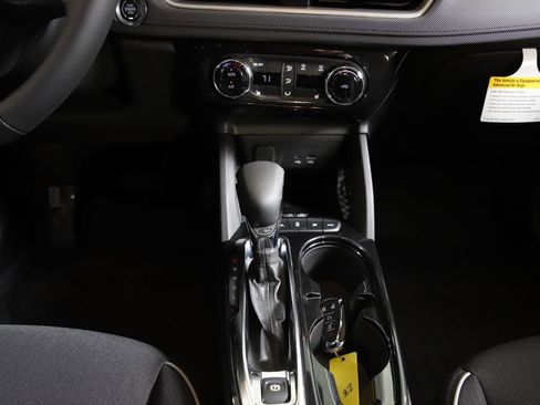 New 2026 Chevrolet TrailBlazer LT w/ Convenience Package AWD/4WD image 18
