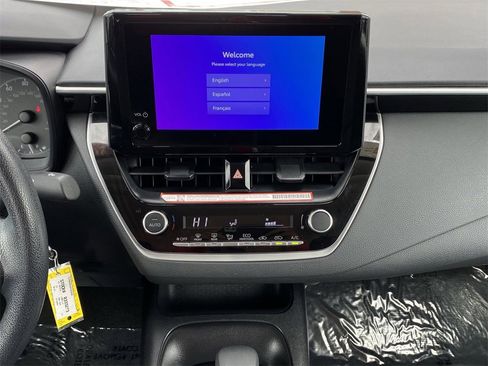 Certified 2025 Toyota Corolla LE image 26