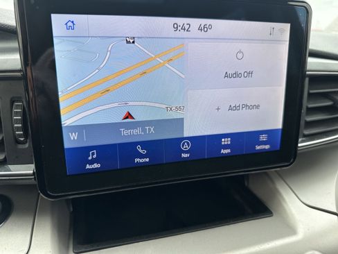 Used 2022 Ford Explorer XLT w/ Equipment Group 202A image 21