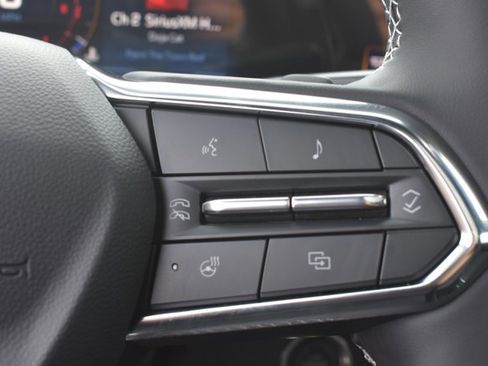 New 2026 Chevrolet Traverse LT w/ Sun and Wheel Package image 24