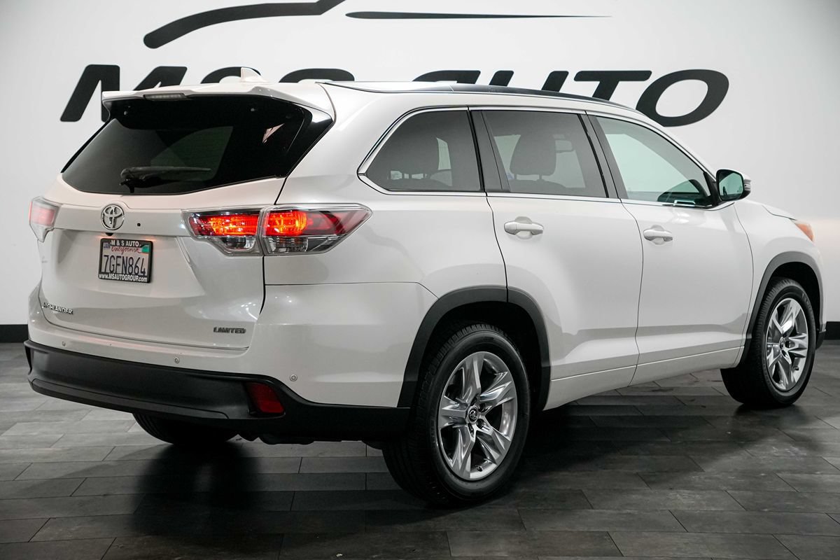 Used 2016 Toyota Highlander Limited FWD image 4