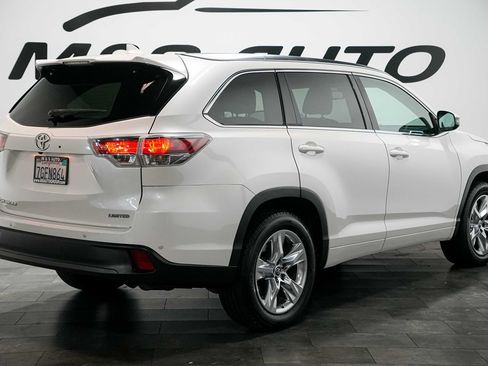 Used 2016 Toyota Highlander Limited FWD image 4