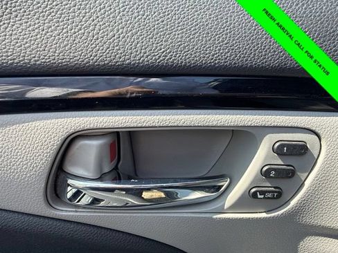Used 2017 Honda Pilot Touring image 27
