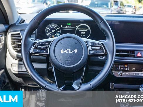 Used 2024 Kia Seltos EX image 28