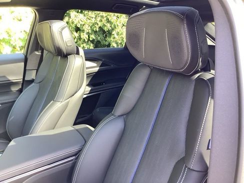 New 2026 Cadillac Lyriq V image 17