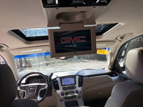 Used 2019 GMC Yukon SLT w/ Open Road Package RWD image 22