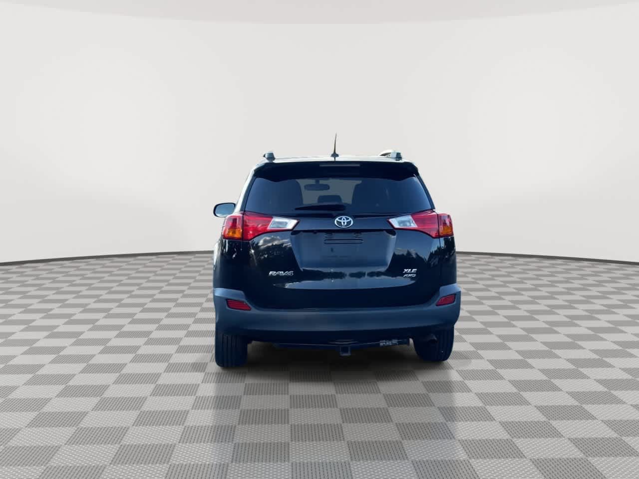 Used 2014 Toyota RAV4 XLE AWD/4WD image 7