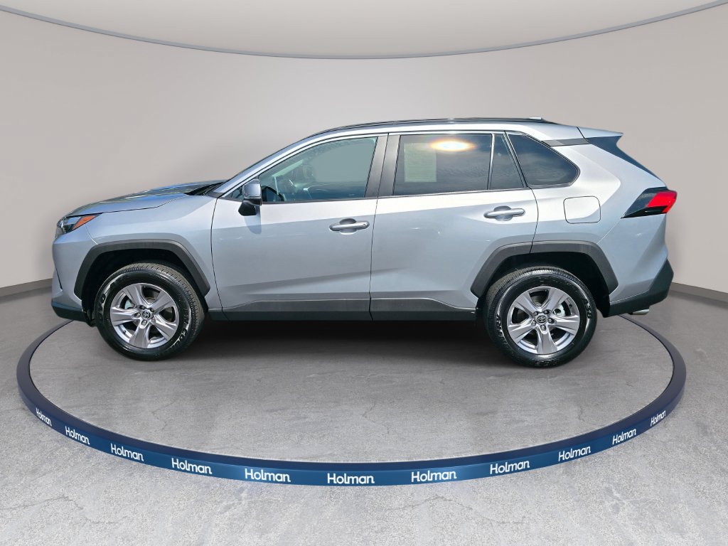 Used 2023 Toyota RAV4 XLE w/ Convenience Package AWD/4WD image 9