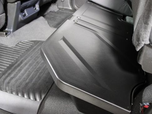 Used 2022 Chevrolet Silverado 1500 Custom image 24