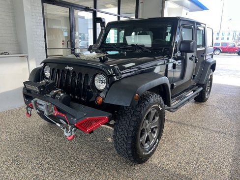 Used 2013 Jeep Wrangler Unlimited Sport image 5