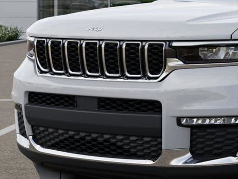 New 2025 Jeep Grand Cherokee L Limited image 31