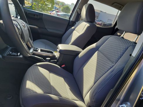 Certified 2023 Toyota Tacoma SR5 image 20