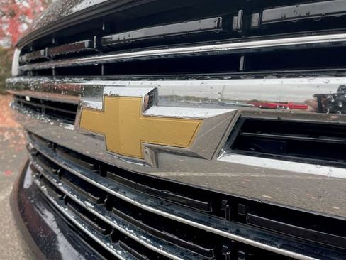 Used 2023 Chevrolet Tahoe LT image 32