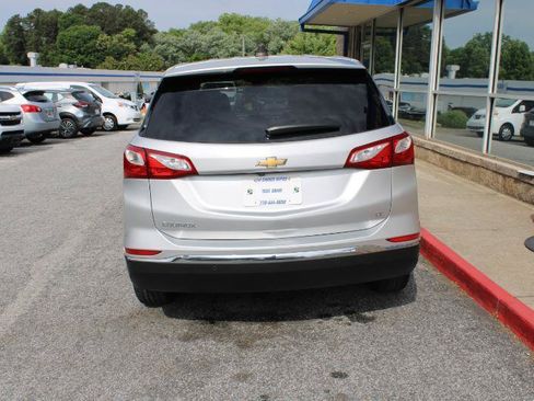 Used 2020 Chevrolet Equinox LT FWD image 5