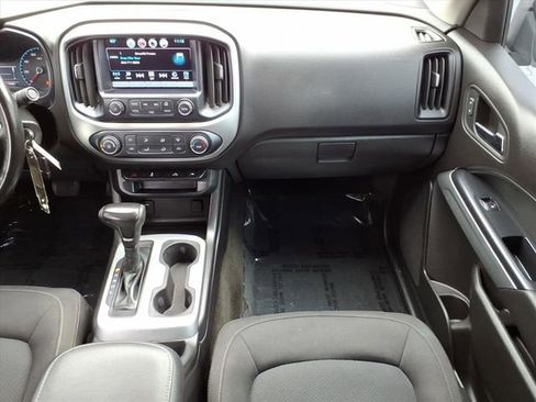Used 2017 Chevrolet Colorado LT image 20