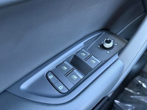 Used 2022 Audi Q5 2.0T Premium image 25