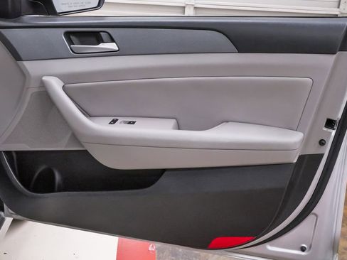 Used 2018 Hyundai Sonata SEL image 27