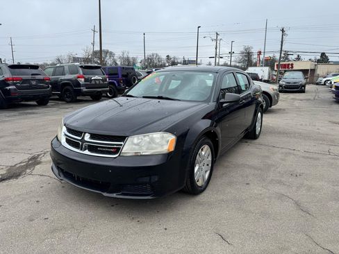 Used 2013 Dodge Avenger SE image 7