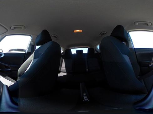 Used 2025 Kia Soul LX w/ LX Technology Package FWD image 40