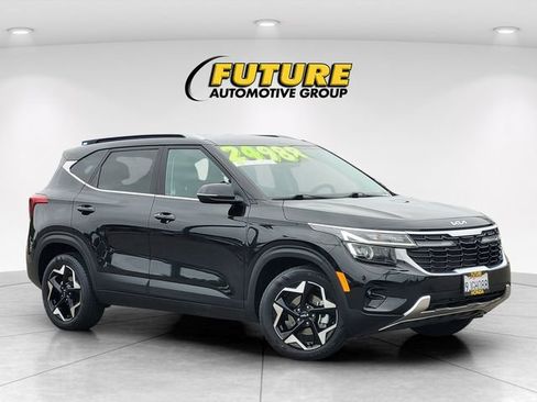 Used 2024 Kia Seltos EX FWD image 1