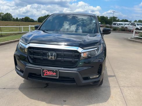 Used 2025 Honda Ridgeline RTL image 4
