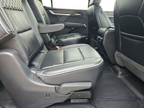 Used 2024 GMC Acadia Denali w/ LPO, Floor Liner Package image 15