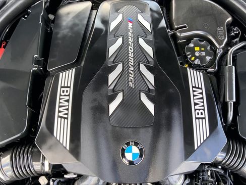 Used 2025 BMW M850i xDrive Coupe AWD/4WD image 31
