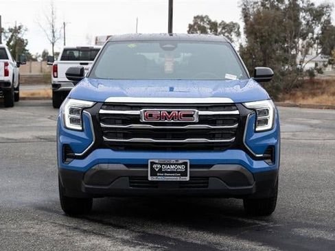 New 2025 GMC Terrain Elevation image 62