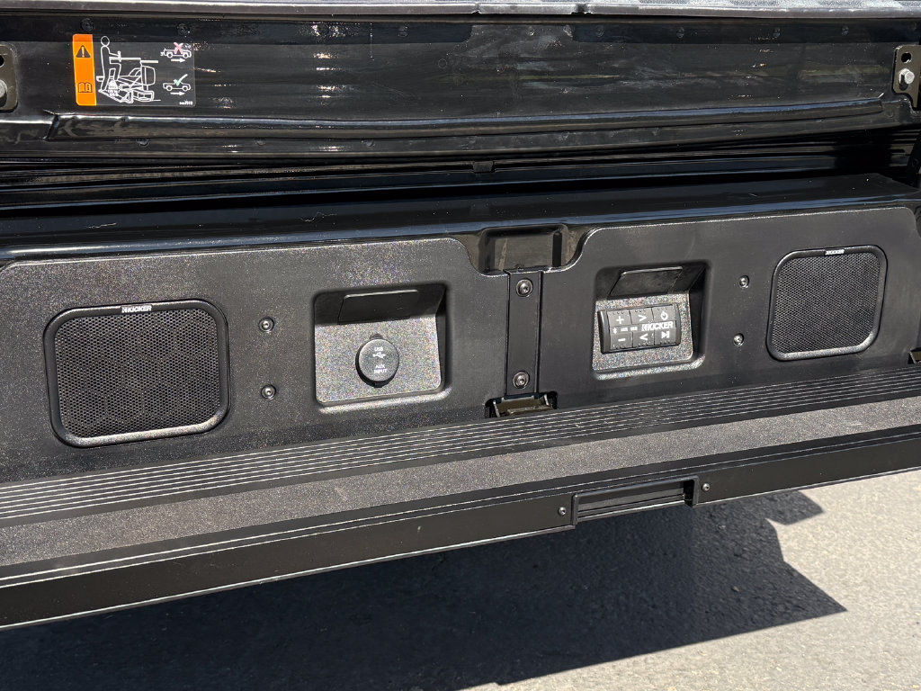 Used 2025 GMC Sierra 1500 Denali Ultimate AWD/4WD image 12