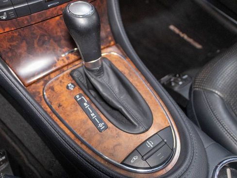 Used 2006 Mercedes-Benz CLS 55 AMG image 15