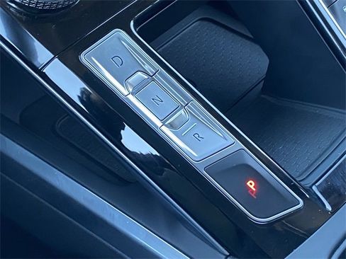 Used 2022 Jaguar I-PACE HSE image 16