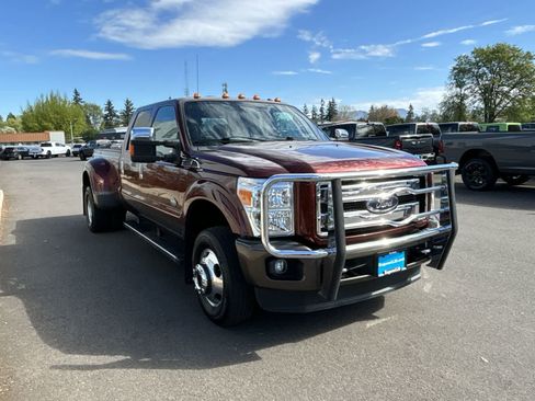 Used 2016 Ford F350 King Ranch w/ King Ranch w/Chrome Package image 7