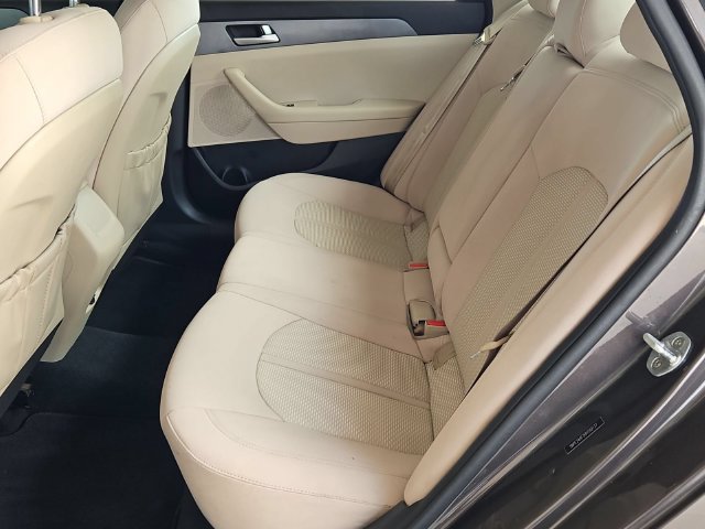 Used 2017 Hyundai Sonata SE FWD image 22